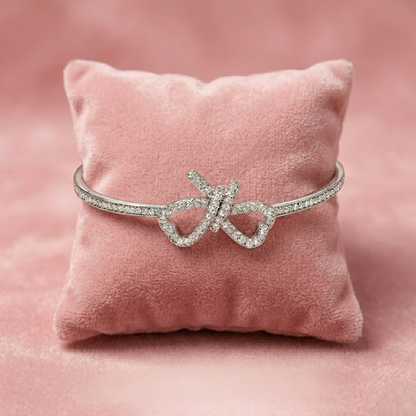 Sparkling Bow Bracelet