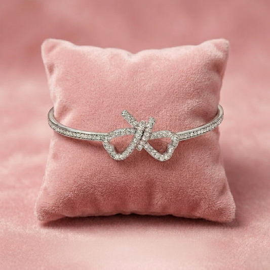 Sparkling Bow Bracelet